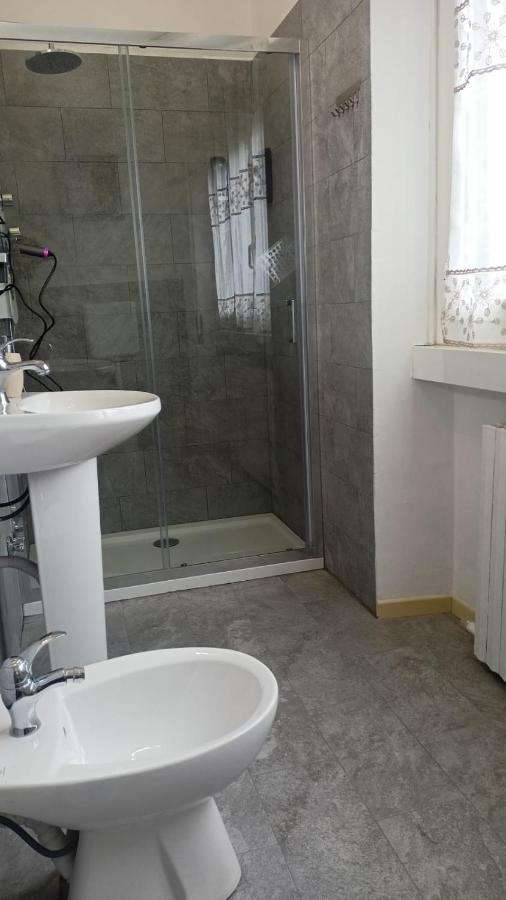 Bed and Breakfast Vialetto V. Pastro 10 Mailand Exterior foto