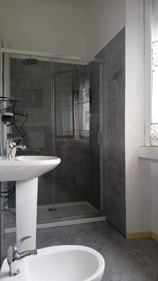 Bed and Breakfast Vialetto V. Pastro 10 Mailand Exterior foto